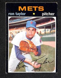 1971 Topps:  Ron Taylor {Short Print}