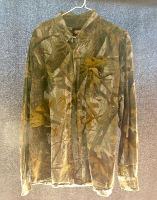 Outfitters Ridge, Camo Button Down Long Sleeve Shirt, X-Large (46-48)