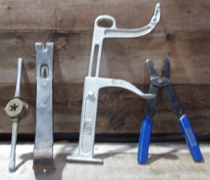 Hand Tools, Pry Bar, Wire Cutters, & More, QTY 4