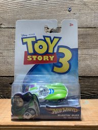 2009 Mattel, Disney, Toy Story 3, Hotwheels, Blastin' Buzz, 1:64 Diecast, NIP