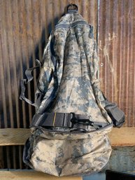 US Army, ACU Digital Camouflage, Duffle Bag, NWOT