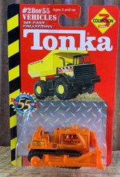 2002 Maisto, Tonka State Hi-Way Dept. Bulldozer, 1:64 Scale, Diecast, NIB