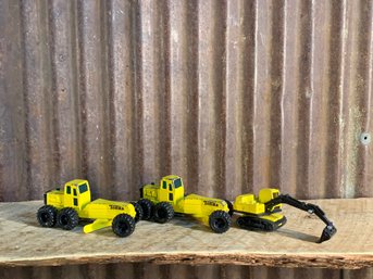 Vintage Tonka Road Graders & Crawler Excavator, 1:64 Scale, Diecast