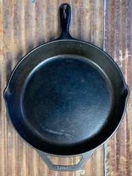 Vintage Lodge Cast Iron Skillet, 10SK