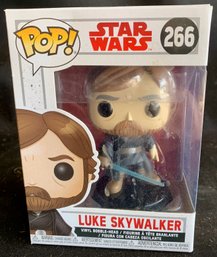 Funko, POP!, Star Wars, Luke Skywalker, No. 266, Vinyl Bobble-Head, NIB