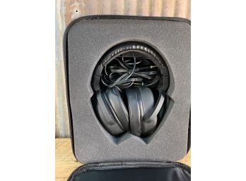 Headphones, Centerpointe CRI-300 Studio Monitor Professional Grade, NIB