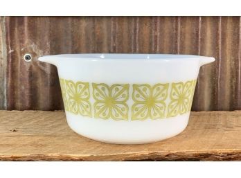 Pyrex 473, 1 Quart Mixing Bowl 13, Verde Cinderella, C. 1960s