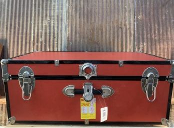 Easy Open Lockable Trunk, No Key, Red