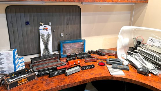 Bachman Trains, Tracks And More Collections