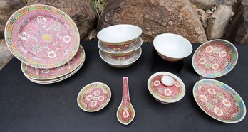 Vintage Chinese Bowls And Plates