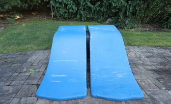 2 FRONTGATE Pool Loungers Mats /floats