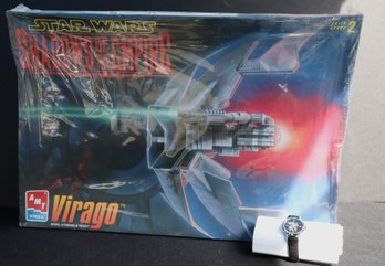 VINTAGE STAR WARS TOY MODEL AND WATCH