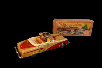 RARE VINTAGE 1950'S MECHANICAL ROADSTER CONVERTIBLE TIN LITHO TOY