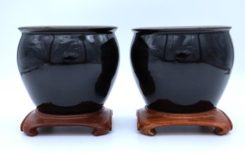 2 VINTAGE MATCHING CERAMIC PLANTERS WITH WOODEN STANDS
