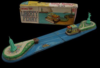 Vintage Frankonia Wind Up Liberty Ferry RARE Statue Of Liberty & Empire State Building