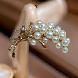 Signed Vintage K. Mikimoto 14K Yellow Gold Pearl Brooch