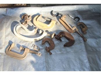 VINTAGE MULTIPLE  SIZED CLAMPS