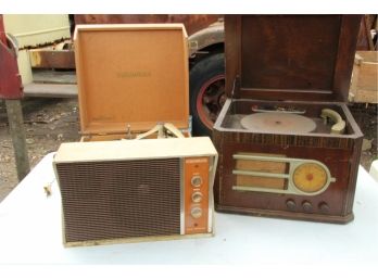 Vintage Columbia Player Portable Model 518