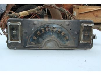 Early Vintage ORIGINAL Car Gauge -shippable