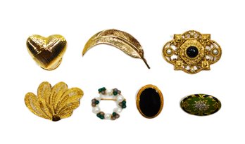 Lot 7 Vintage Brooches