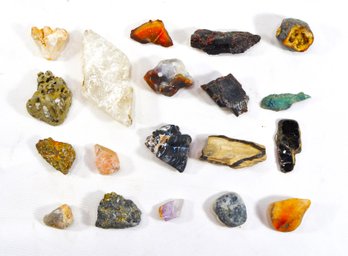 Lot Of Geodes Minerals Gems Stones