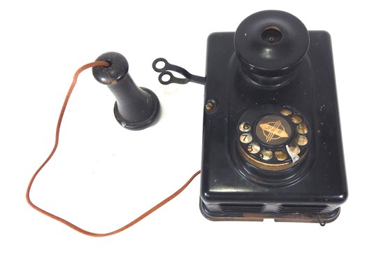 Vintage WESTERN ELECTRIC CO. Metal Wall Telephone