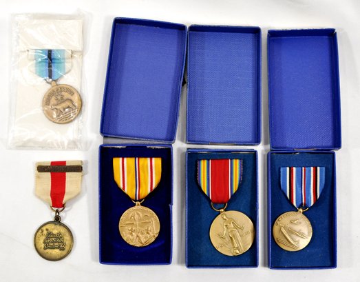 Lot 5 Vintage Medals: US Navy, Campaign, Arctic Service, Smirnoff