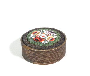 Vintage Italian Micro Mosaic Trinket Pill Box Flowers On Green Background
