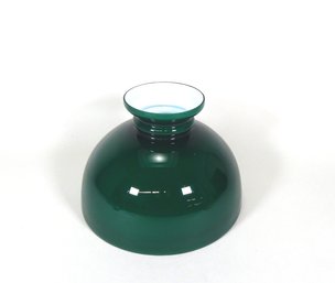 Victorian Cased Emerald Green Kerosene Oil Lamp Shade