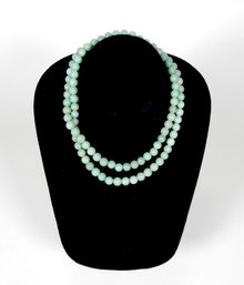 Vintage Chinese Jade Bead Necklace