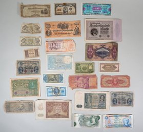 Vintage Foreign Paper Money Lot : France, UK, Canada, Poland Etc.
