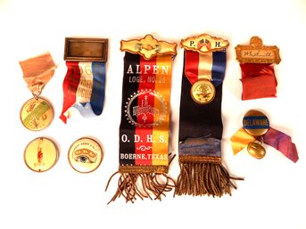 Lot Antique Masonic Ribbons And Pins