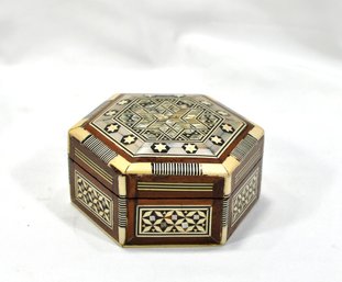 Vintage Hexagonal Mother Of Pearl Inlaid Wooden Box Hinged Lid Ring Box Jewellery Box