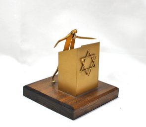 Small Vintage Jewish Preacher Abstract Sculpture
