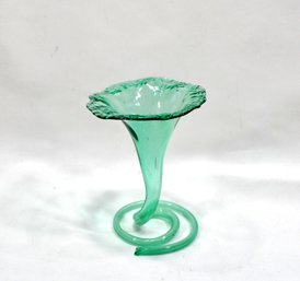 Vintage Lily Flower Hand Blown Green Glass Bud Vase With Swirled Base