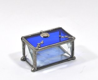 Miniature Art Glass Treasure Box