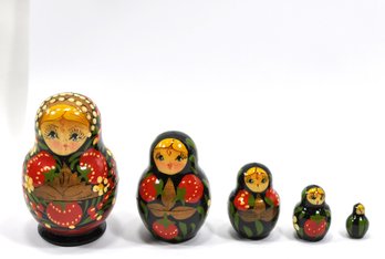 Vintage Soviet Era Russian Nesting Dolls