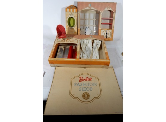 Vintage Barbie's Fashion Shop Set Mattel Toymakers