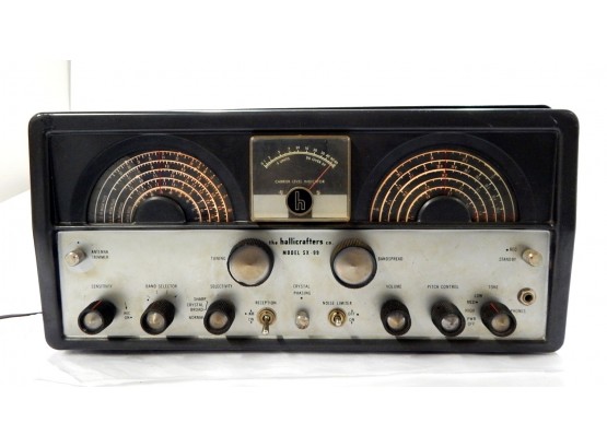 Vintage Hallicrafters & Co SX-99 Short Wave Radio Receiver