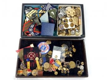 Large Unsorted Vintage Military Lot: Patches, Buttons, Pins Etc