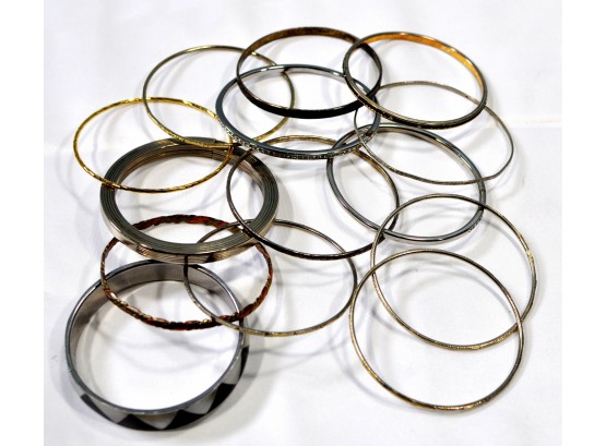 Lot 14 Vintage Bangle Metal Bracelets