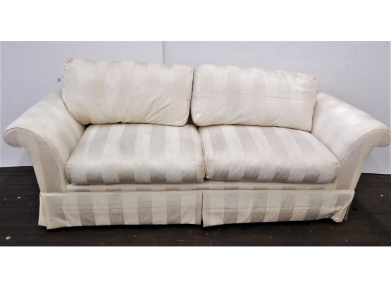 Fine Upholstered Settee / Love Seat