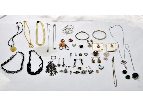 Nice Vintage Sterling Silver Jewelry Lot- Rings, Pendants, Necklaces, Bracelets Etc.