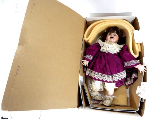 Large Original World Gallery Doll Boxed