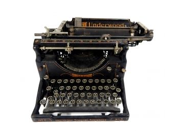 Antique UNDERWOOD 5 Typewriter