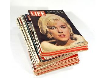 Lot 31 Vintage LIFE Magazines -Issues 1940-1961 Marilyn Monroe, Sofia Loren