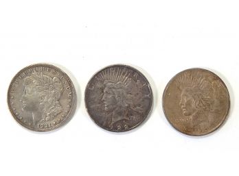 Lot 3 Silver Dollar Coins - Morgan & Peace