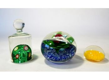 Lot 3 Vintage Art Glass Paperweights