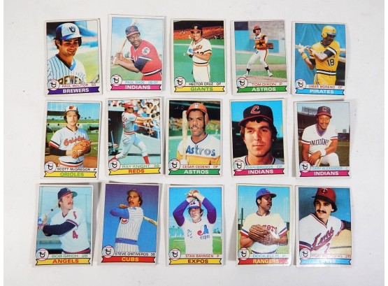 Lot 15 Vintage Baseball Cards