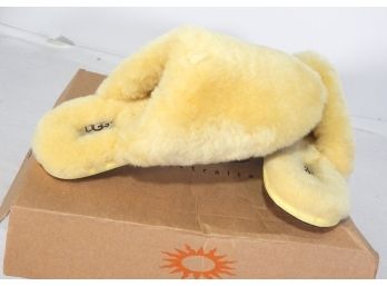 New UGG Yellow Fluff Scuff Slipers With Box